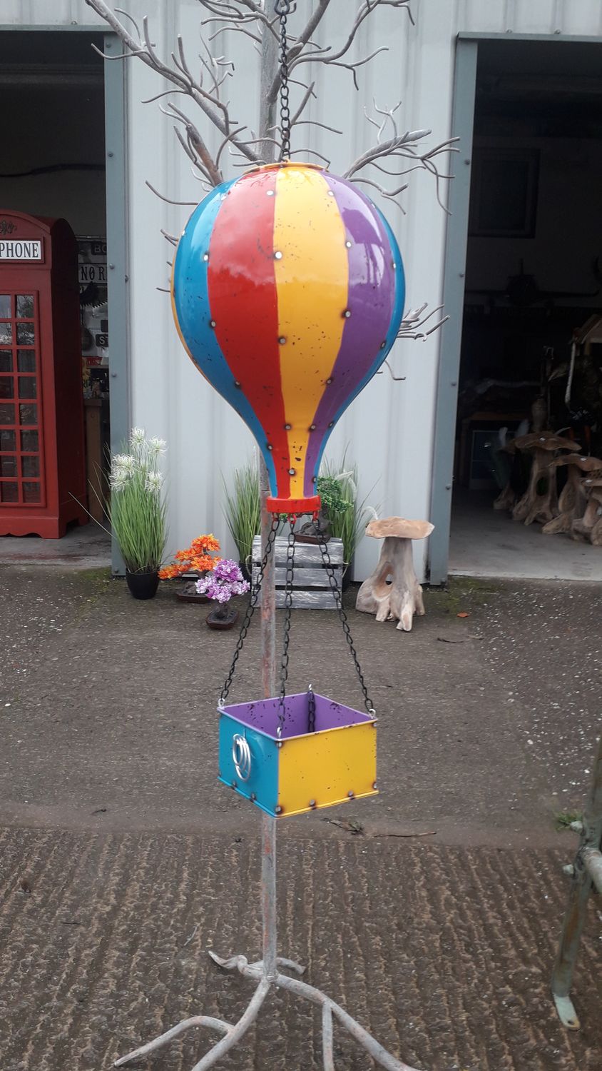 Large Metal Hot Air Ballon Planter with P&amp;P