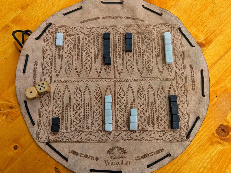 Backgammon aus Ziegenleder – Gloucester Tabula