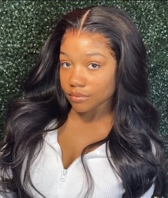 CEDES Wavy HD lace 13 by 6 Frontal Wig