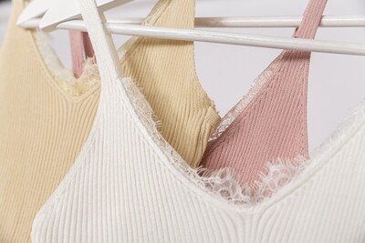 Top mit Spitze