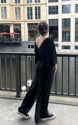 Hose mit Seide