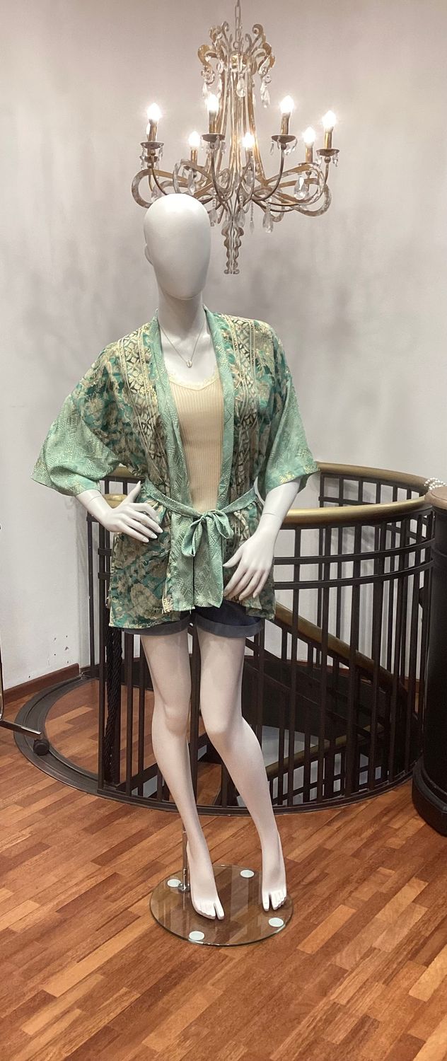 Luna Kimono