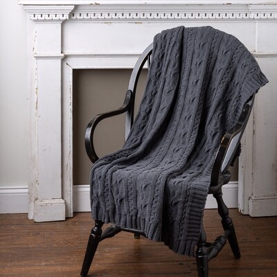 Cable Knit Throw Black