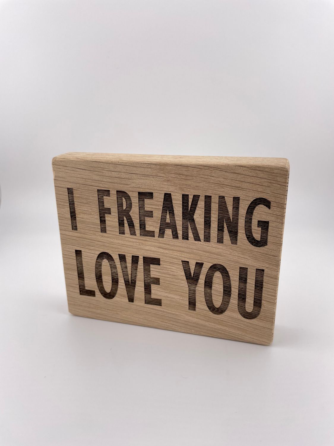 AB Mini Sign LOVE
