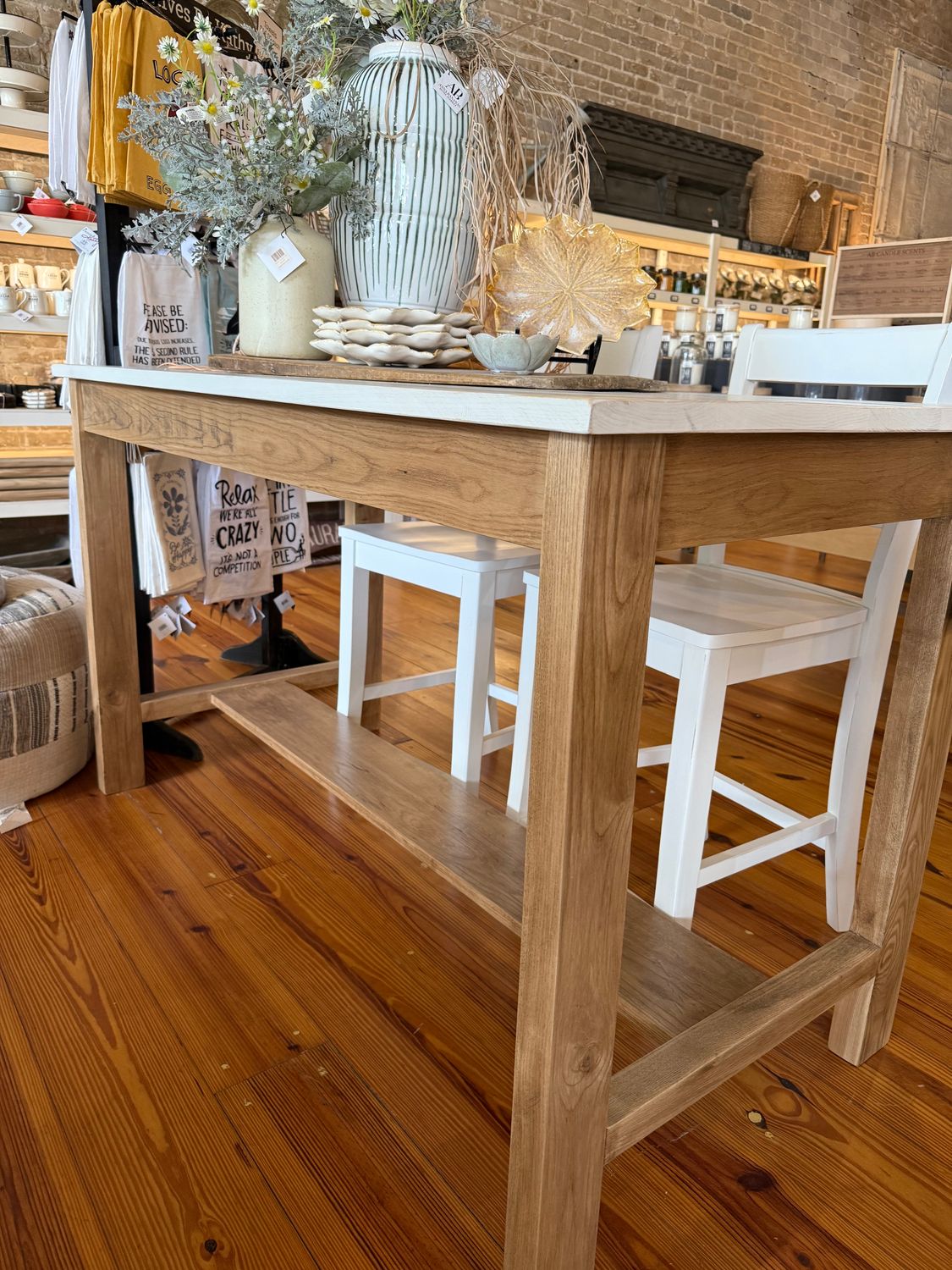 AB Gathering Table