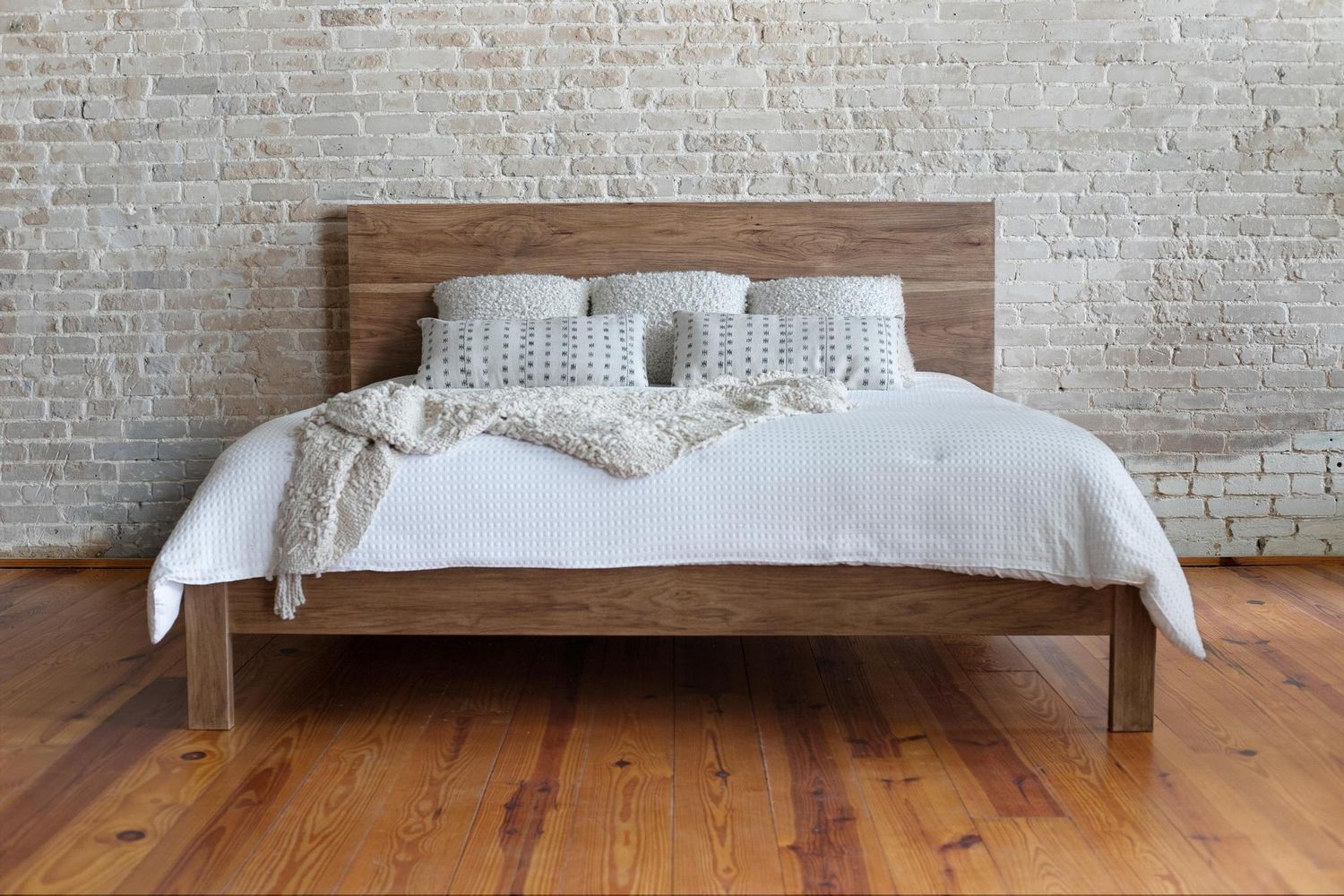 AB Hickory King Bed