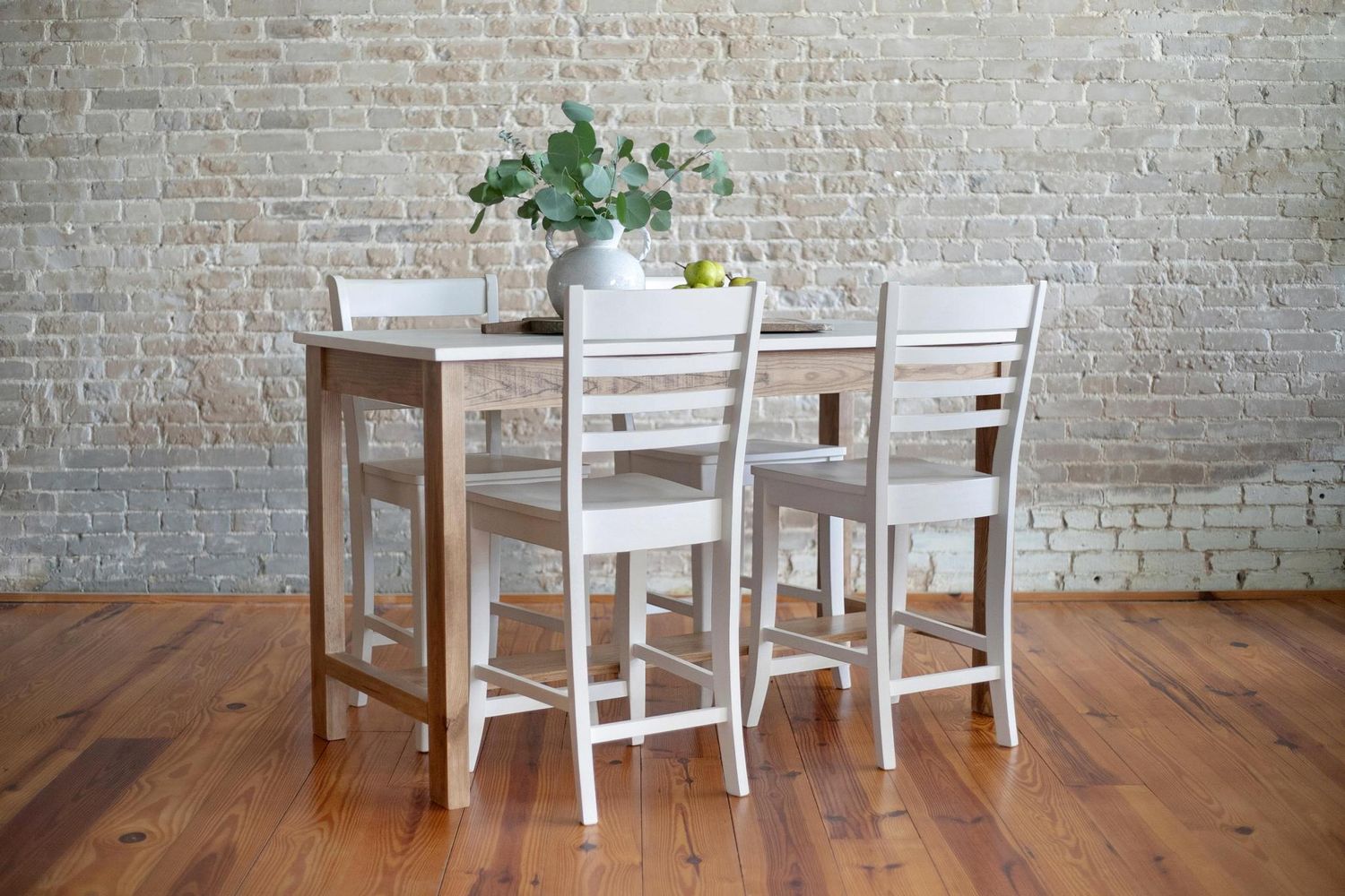AB Gathering Table