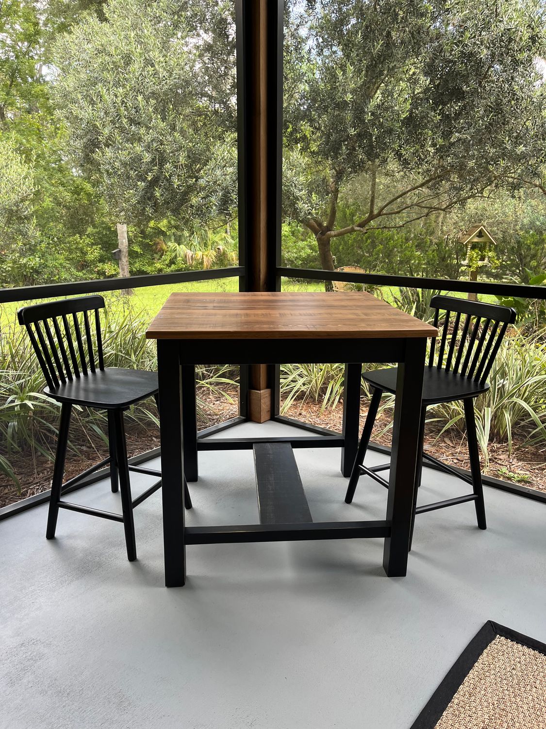 AB High Top Table