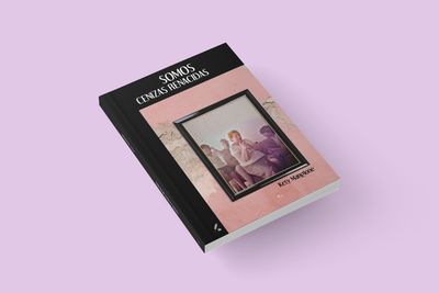 Somos Cenizas Renacidas / Kety Mangione