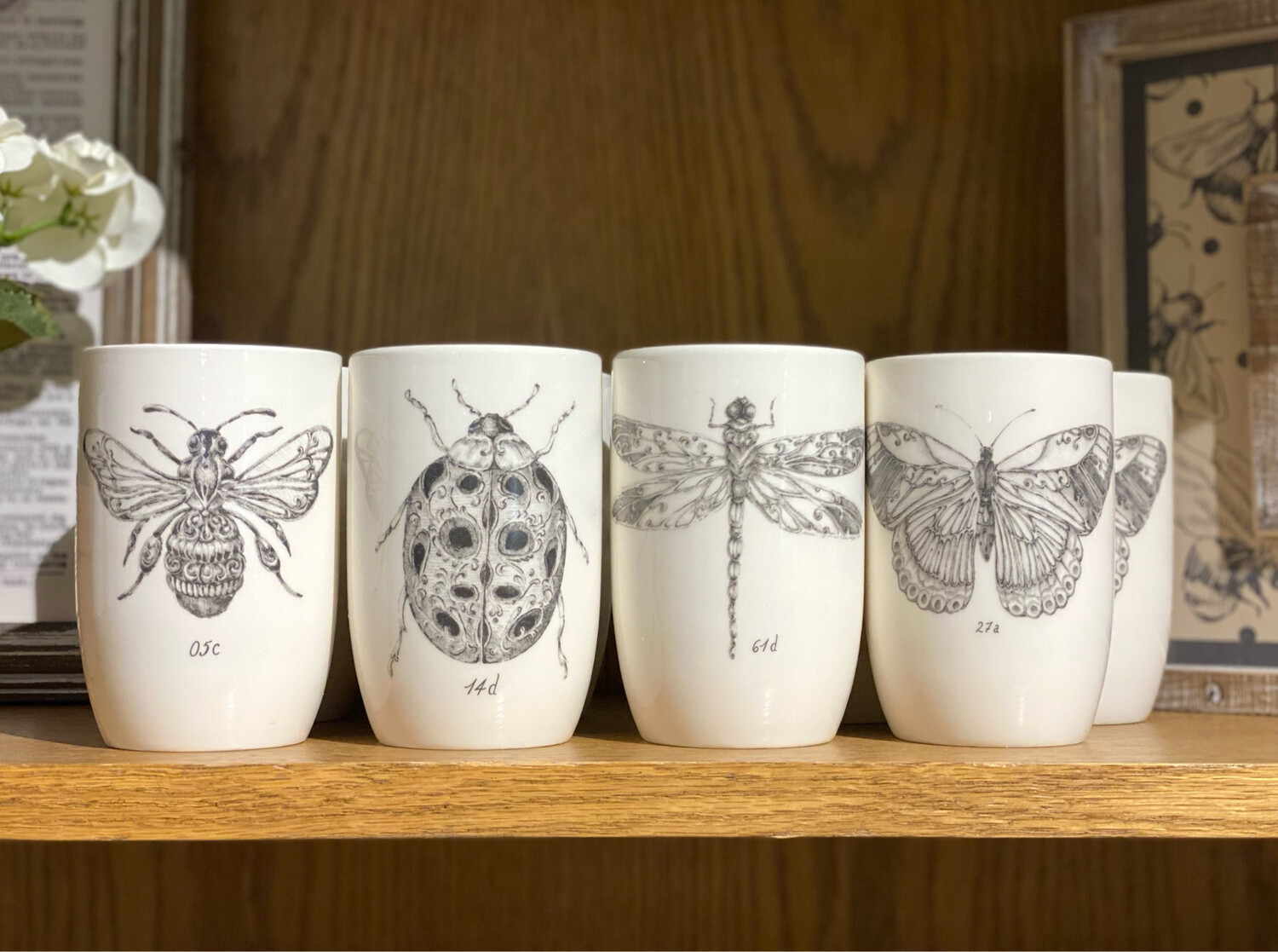 Mug w/Insects - CRE