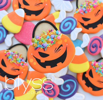 Blyss Pumpkin Bucket 01