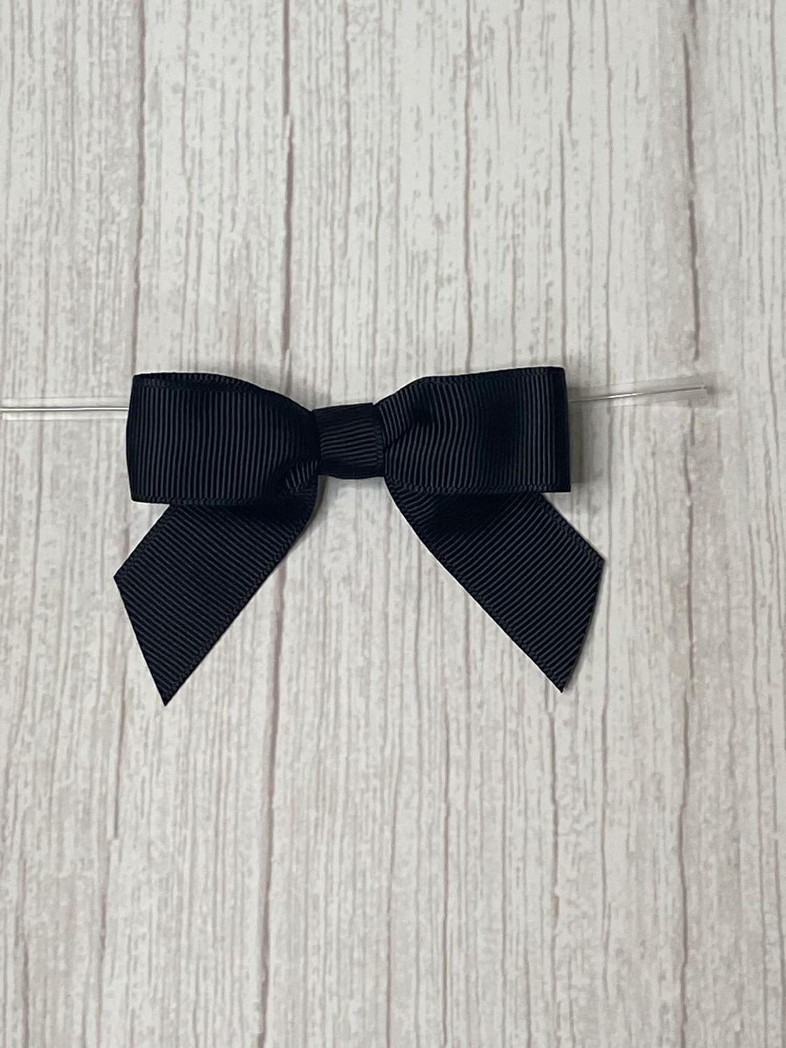 TMP Grosgrain Ribbon Pre-tied Bow with Twist Tie, Color: Black, Qty: 25 Pack