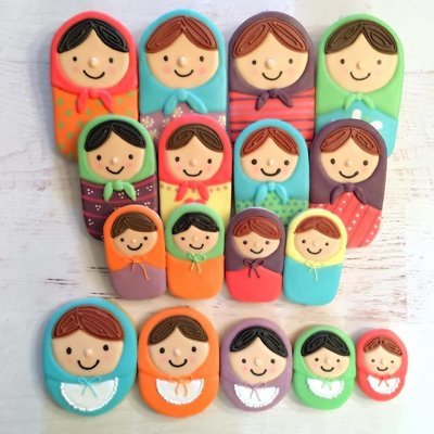 Anita&#39;s Complete Russian Nesting Doll Set of 5 (r doll 2.5&quot; - 5.5&quot;)