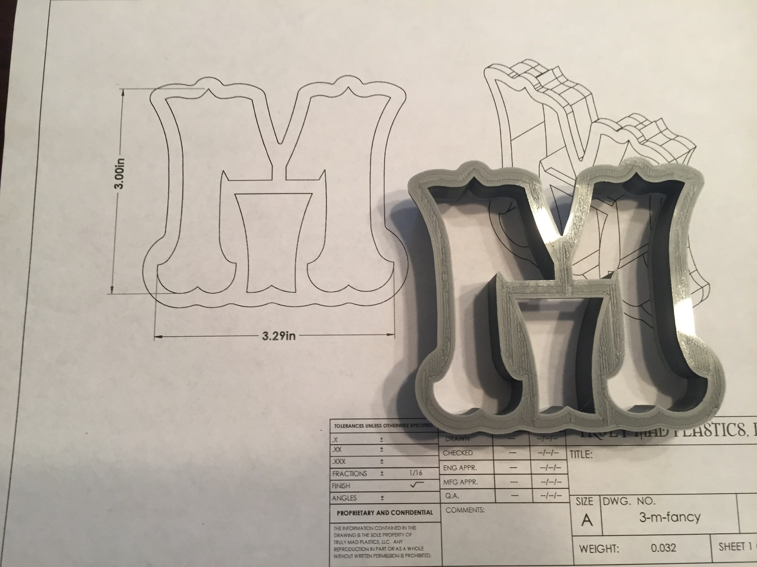 M 3&quot; Fancy Font