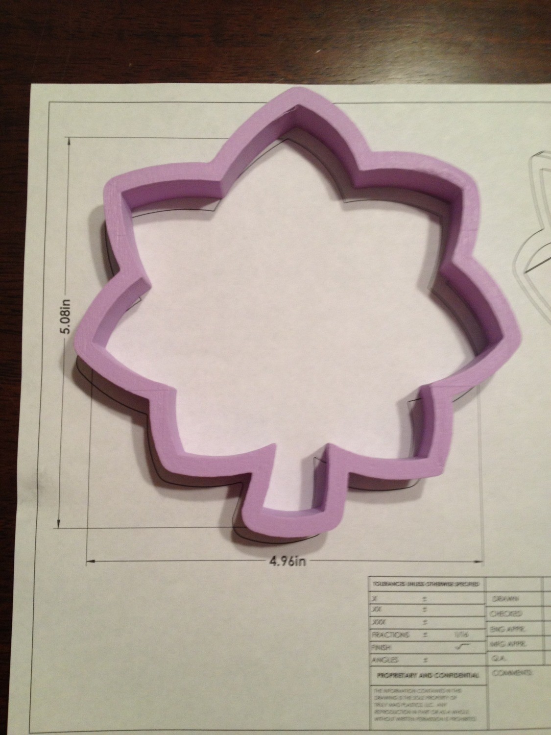 Oak Leaf Large