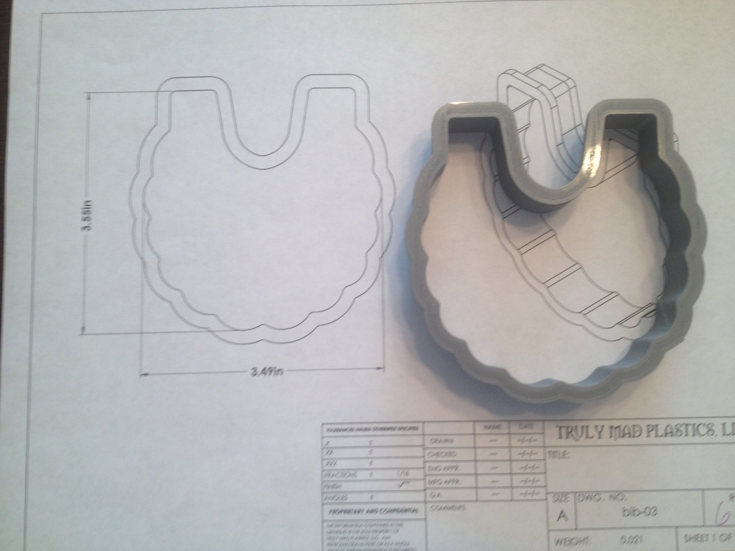 Bib 01 (3.5&quot;)
