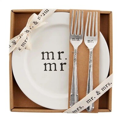 Mr. &amp; Mrs. Cake Plate Set 