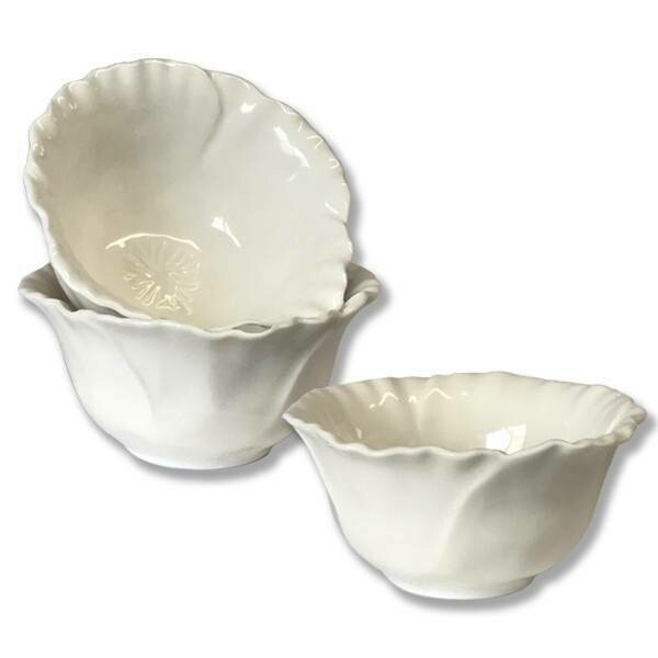 SF Mercantile Poppy Trinket Dish, White Stoneware 30002