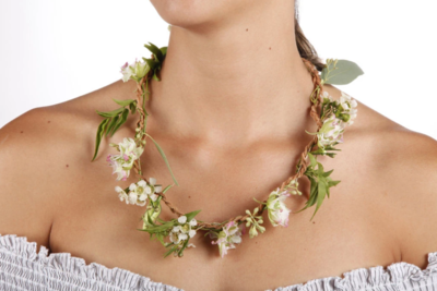 Kikkerland Huckleberry Make Your Own Fresh Flower Necklace HB01
