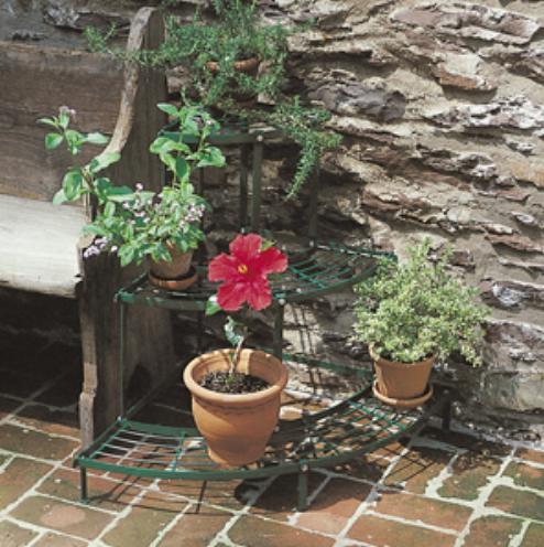 Kinsman Quarter Round Tiered Plant Stand