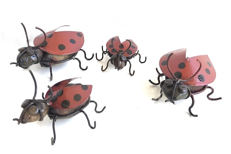 Ironworks Ladybug Rock (S)