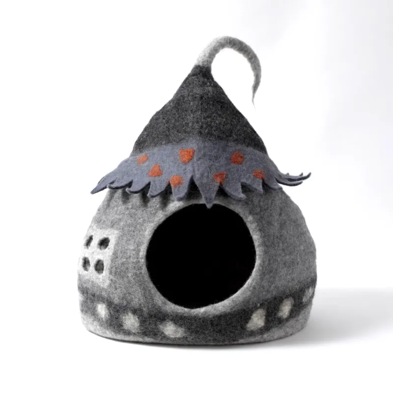 Dharma Dog Karma Cat Fairy House  Wool Pet Cave Grey  DDKC121(02)