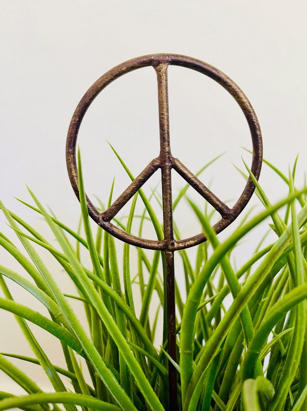 Sweet Gumball Inc Peace Sign Metal Stake