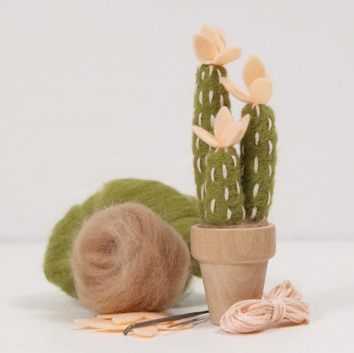 Benzie Design Peach Mojave Needle Felting Kit