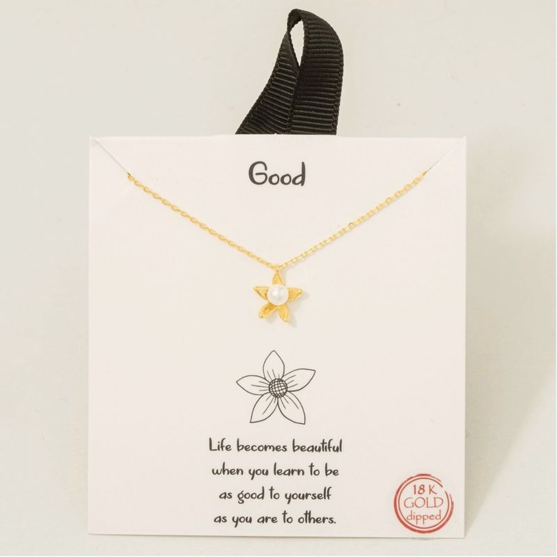Fame Accessories Flower Pendant Pearl Necklace - Gold