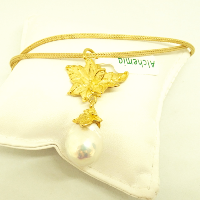Ciondolo in argento 925 dorato con perla d'acqua dolce barocca_L31P2
