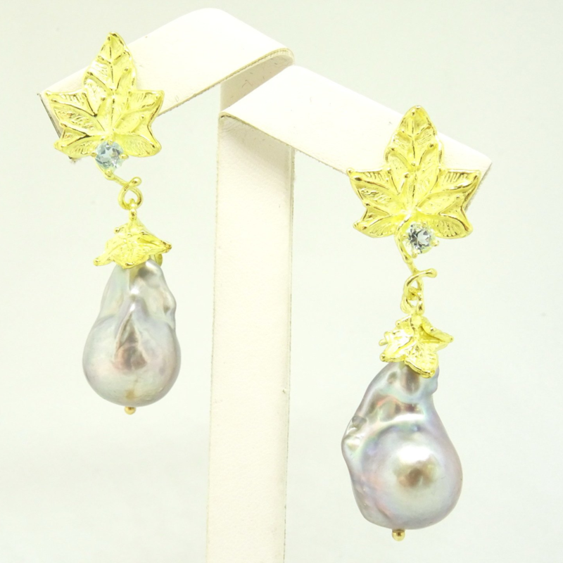 Orecchini pendenti in argento 925 dorato con perla d'acqua dolce barocca_L31O1