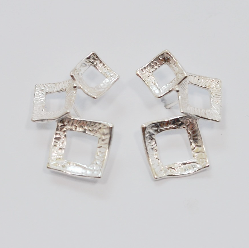 Orecchini a lobo in argento 925_L10O2