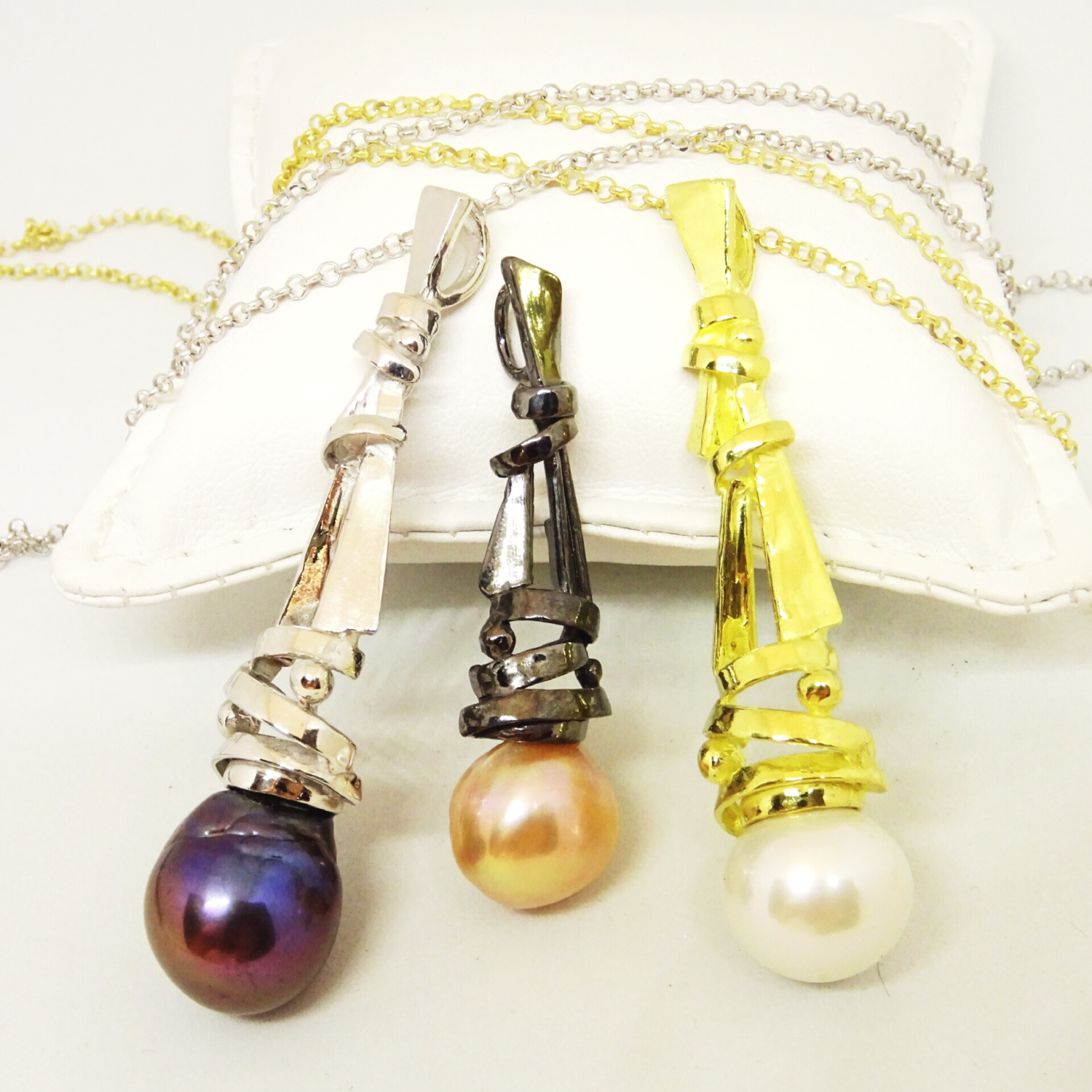 Ciondolo in argento 925  con perla d'acqua dolce_L27P2