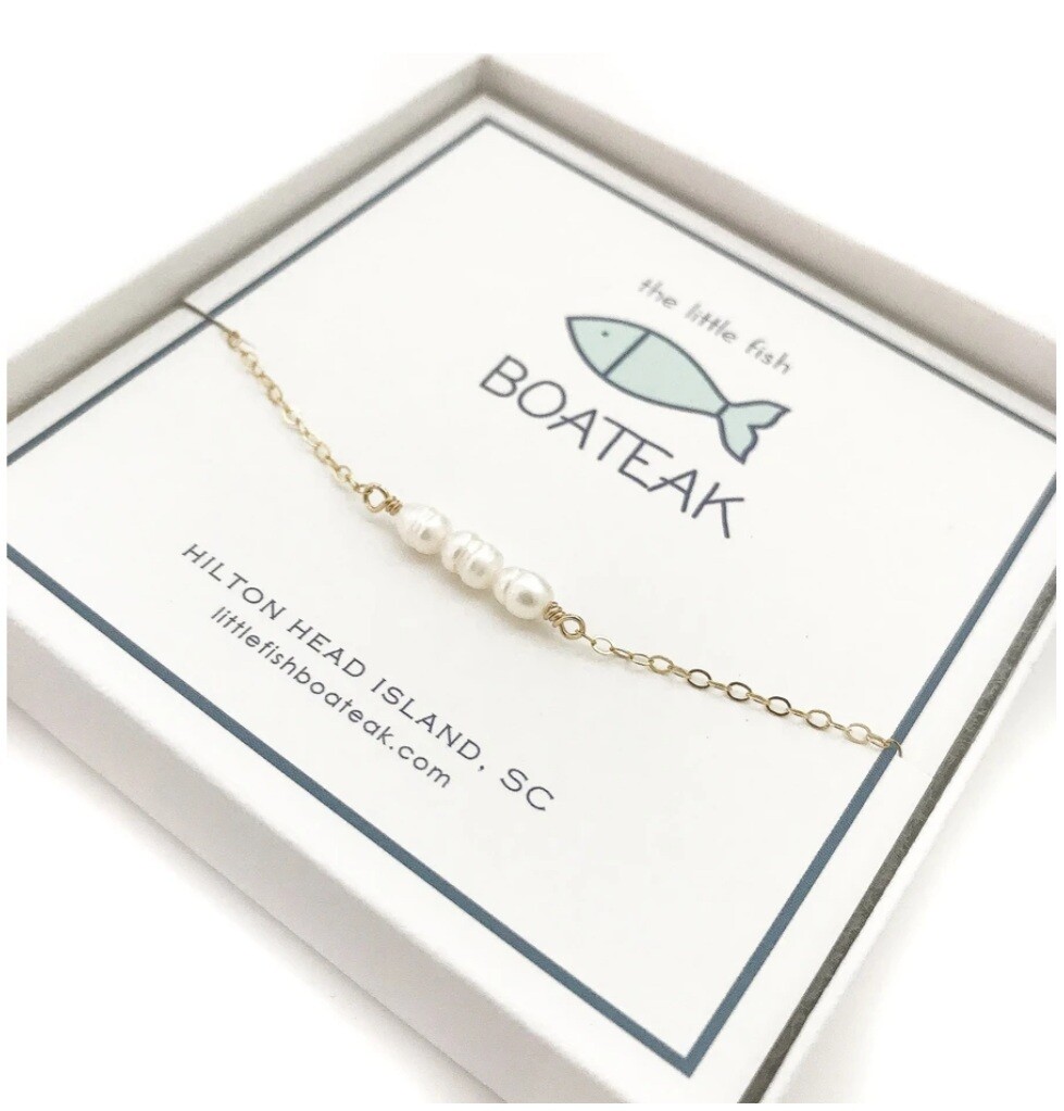 Little Fish Boateak Simple Pearl necklace