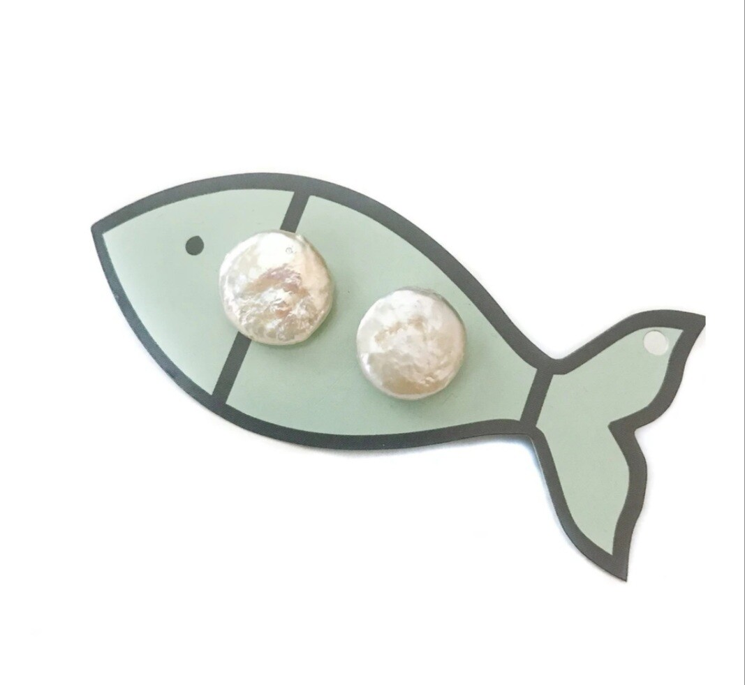 Little Fish Boateak Freshwater Coin Pearl Earrings