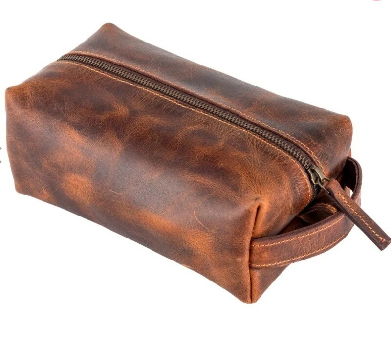 Sixtease Nicobar Dopp Kit