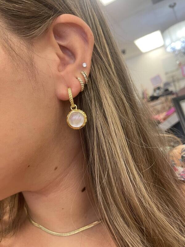Betty Carre Amalfi Hoops w/Stone