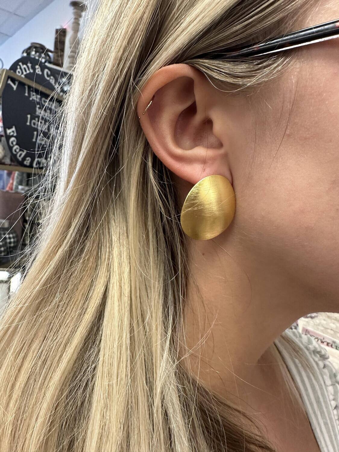 Betty Carre G - Dilah Large Oval Stud Earrings