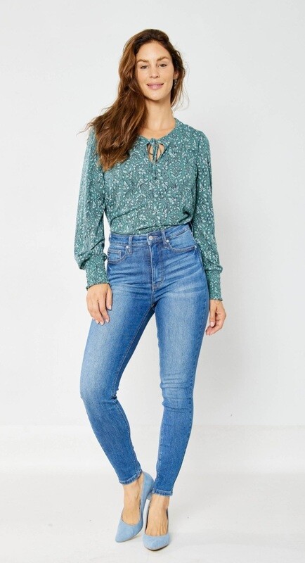 Judy Blue Grateful HW Tummy Control Skinny CURVY