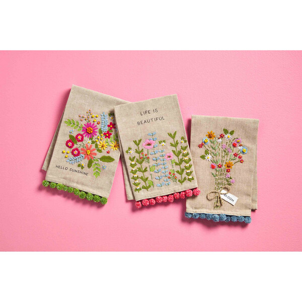 Mud Pie Embroidered Floral Towels