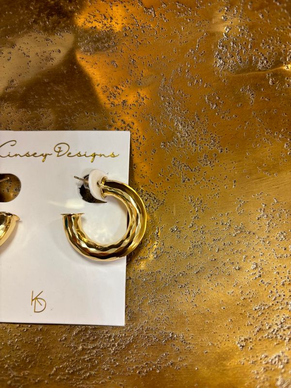 Kinsey Designs Jasmine Small Hoop 
