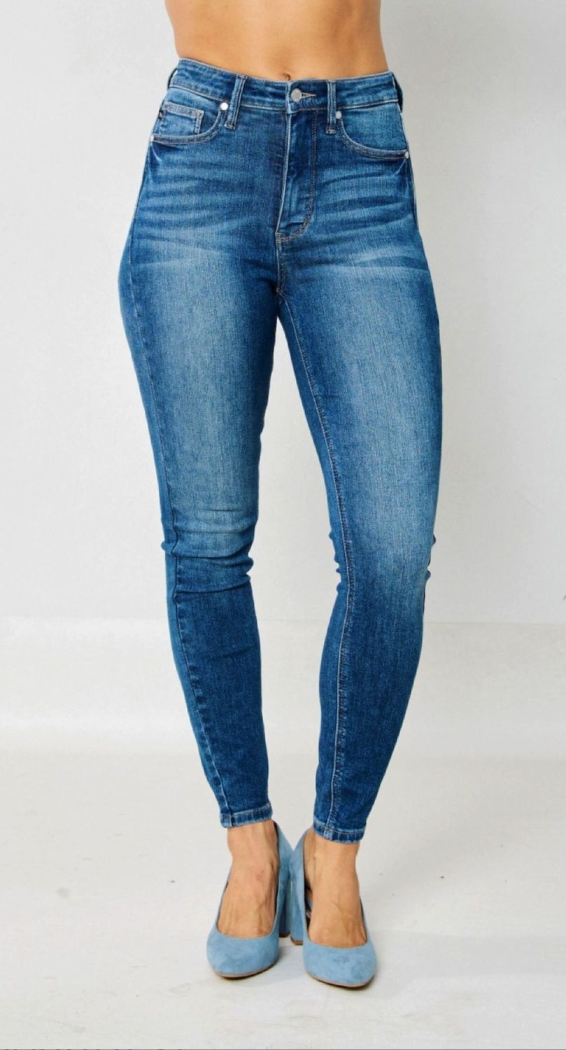 Judy Blue Downtown HW Tummy Control Skinny, CURVY