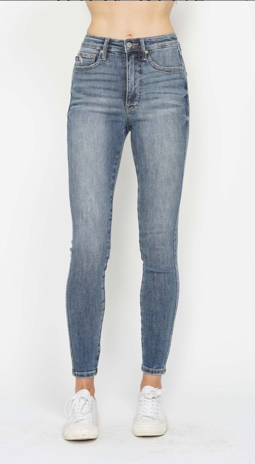 Judy Blue Staple HW Tummy Control Skinny
