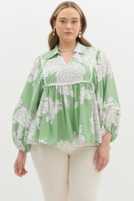 Dreamy Flowy Top, CURVY