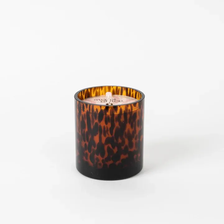 Sweet Grace Tortoise Candle No. 064