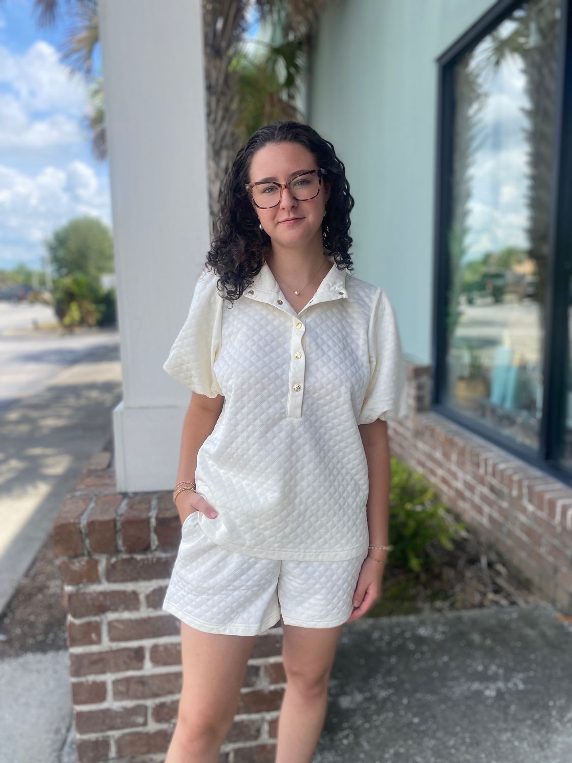 Mary Square Ivory Madelyn Set