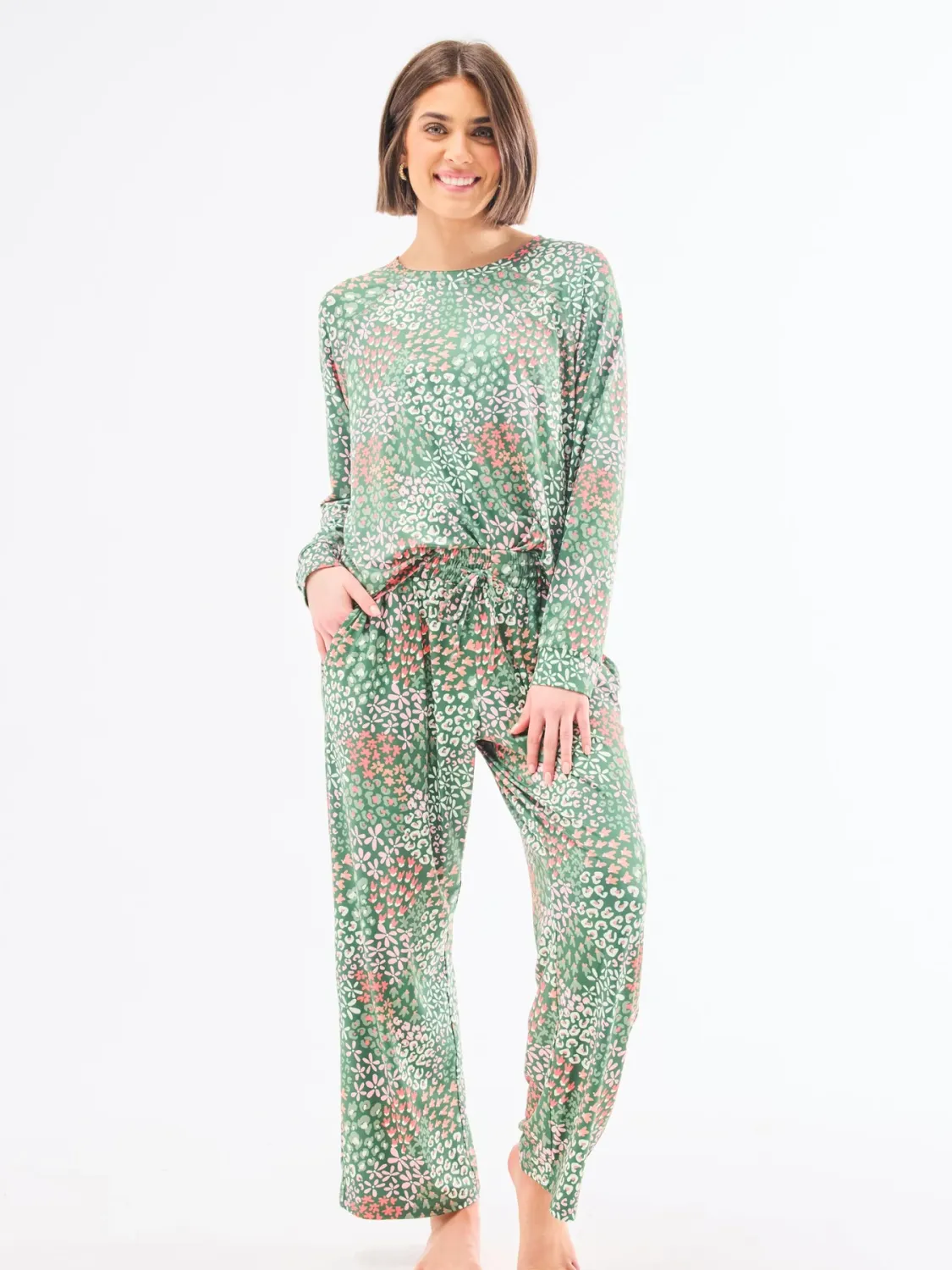 Mary Square Open Meadows - Green Annie Pant Set