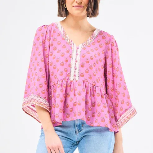Mary Square Monroe Floral Fouland Pink Top