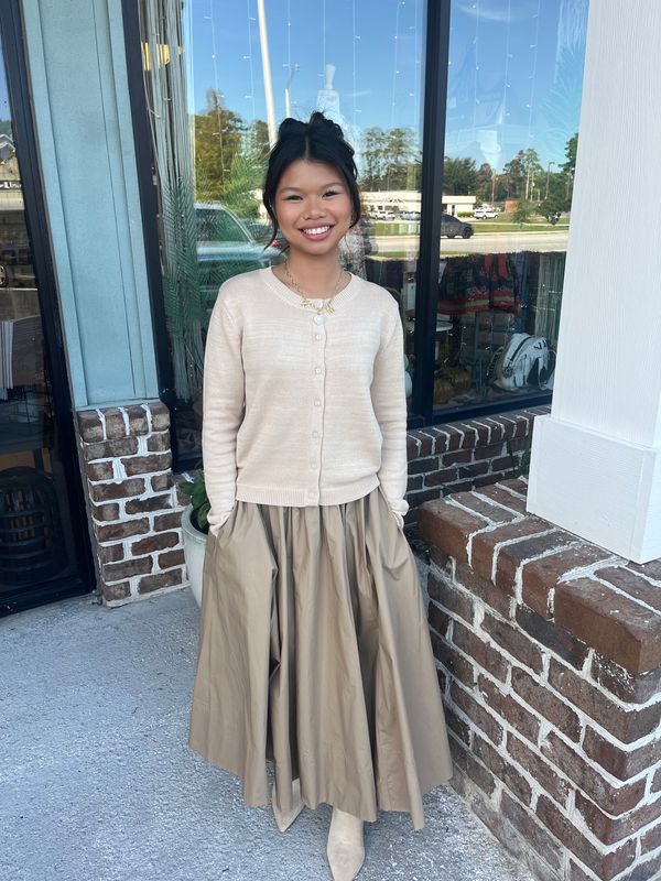 Conceptually Chic Poplin Midi Skirt