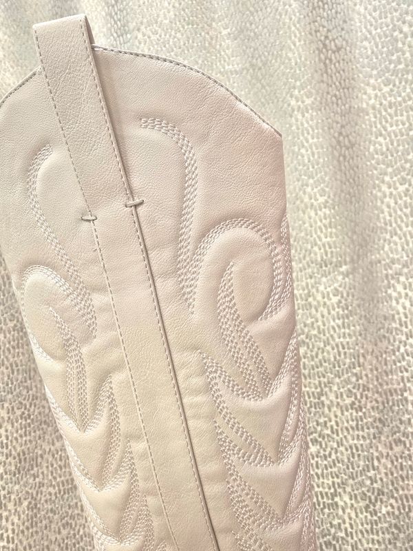 Coconuts By Matisse Dixie White Boot